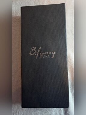 Efancy 100% Silk Men’s Tie Purple Striped Large New In Box Gift